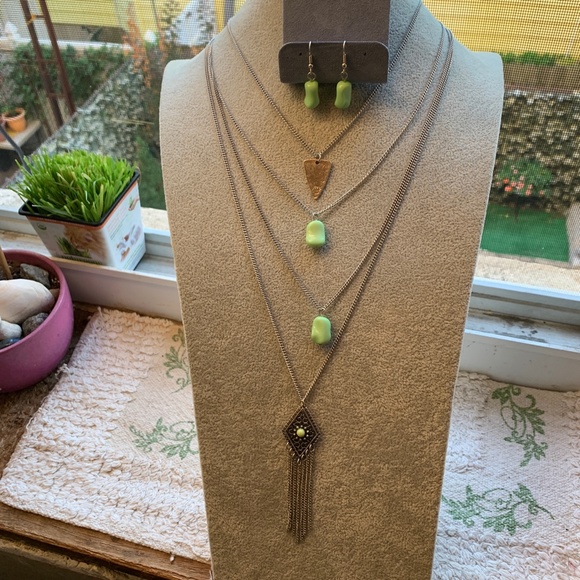 Silver Tone & Green Stone Layered Four Strand Necklace and Matching Earrings - Picture 5 of 11